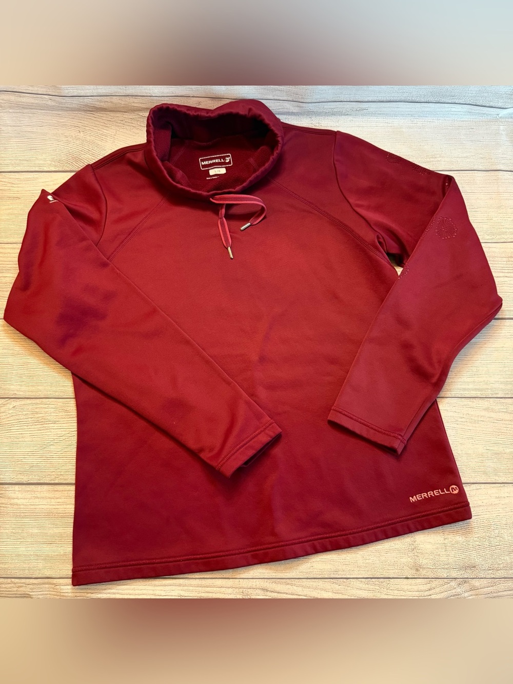 Merrell Women’s Burgundy Pullover Fleece